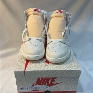 Nike Air Jordan 1 Retro High OGIH4363-100 Sneakers in Cream and Red